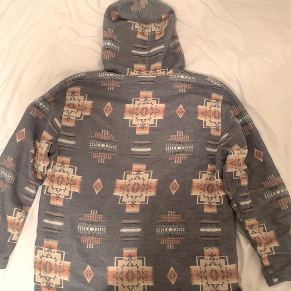 Pendleton pullover - Picture 2 of 3